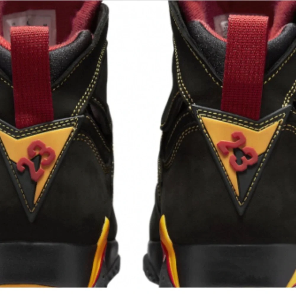 Authentic Men’s Air Jordan 7 Citrus Size: 9 (Worn Once) Shoe box torn a little - Picture 6 of 7
